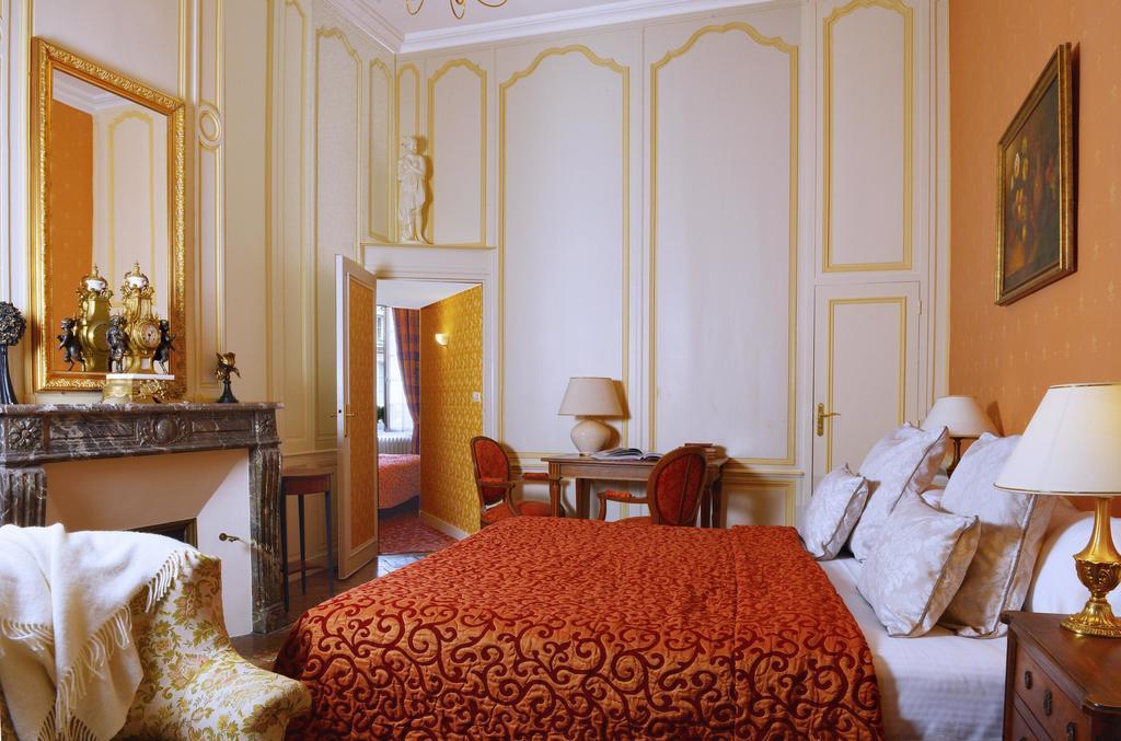 Hotel D'Argouges Байо Екстериор снимка